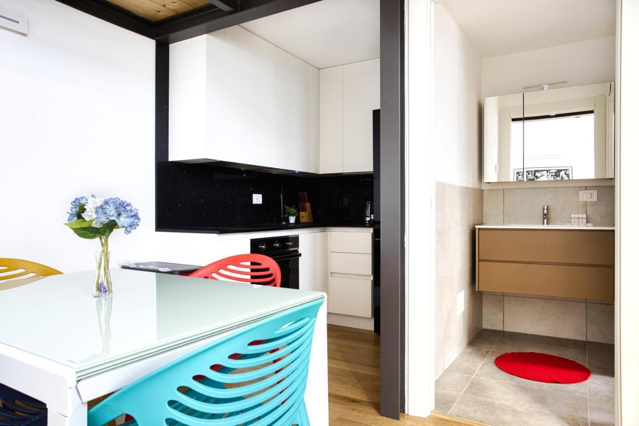 Apartament Joivy Charismatic 1-Bed Flat With Parking Mediolan Zewnętrze zdjęcie