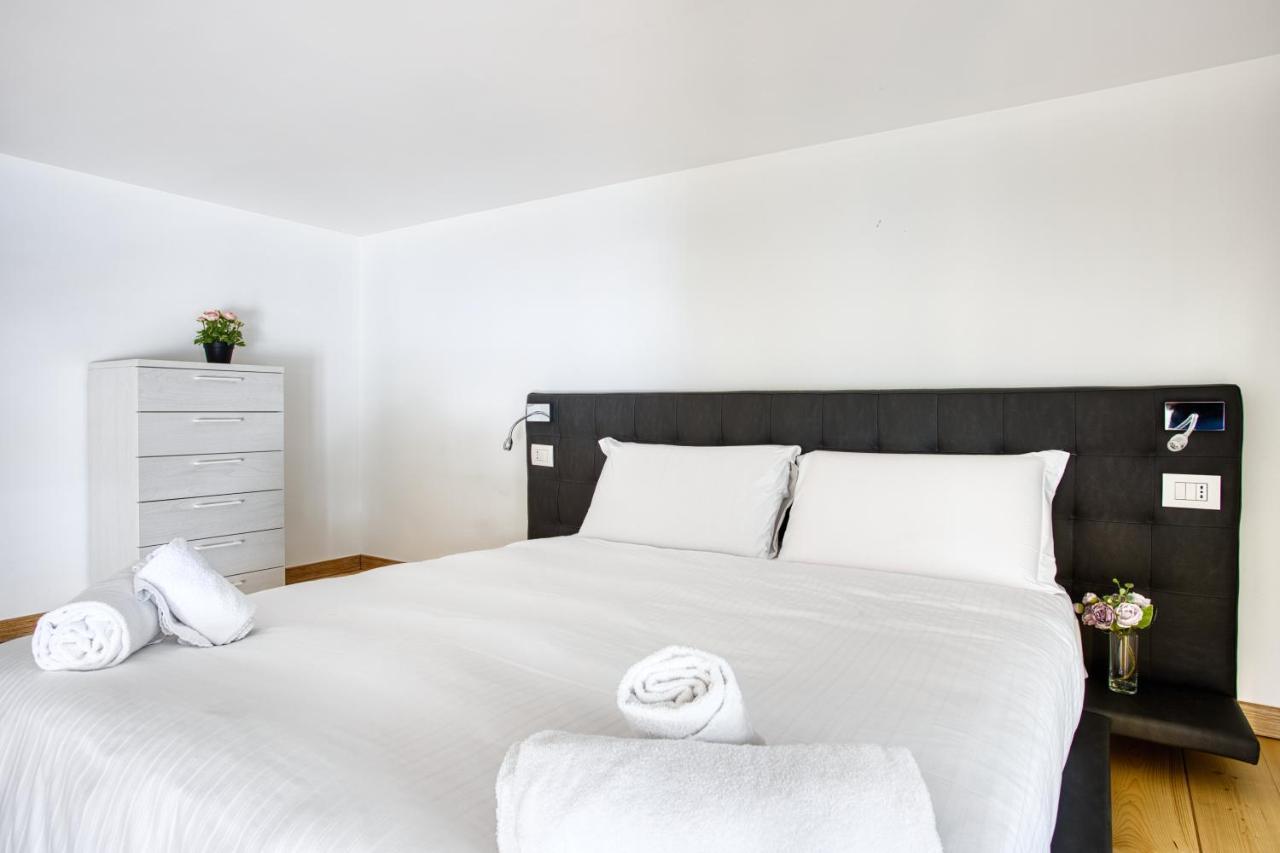 Apartament Joivy Charismatic 1-Bed Flat With Parking Mediolan Zewnętrze zdjęcie